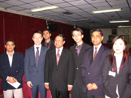 Dhaka 2006 - Dr Wai was speaking on various issues on live donor liver transplant at BIRDEM hospital.